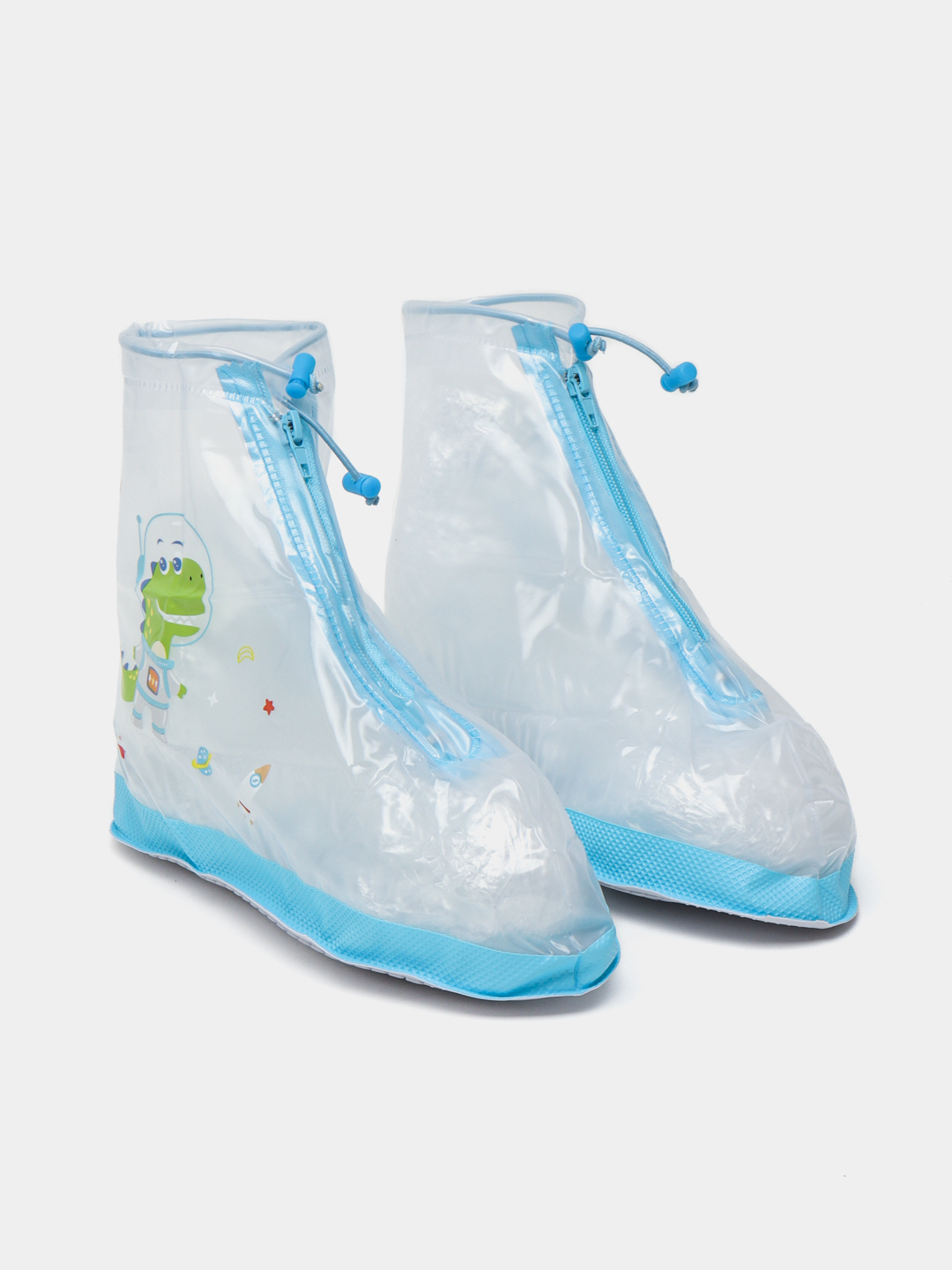 U yigitni kiyintirib, uni oral jinsiy aloqa qilishga majburlagan.