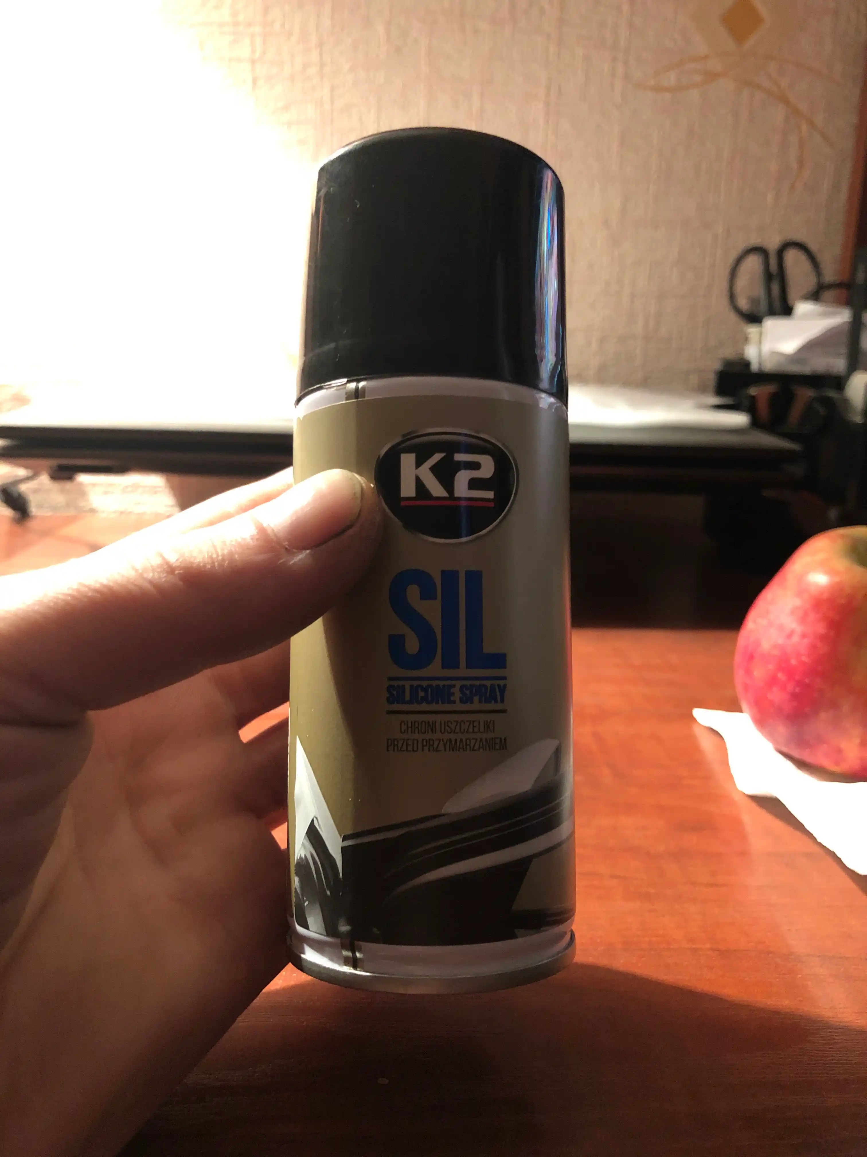 Uzoq muddatli ta'sirga ega va yoqimli olcha aromati bilan silikon moy K2 SIL, 150 ml, 300 ml