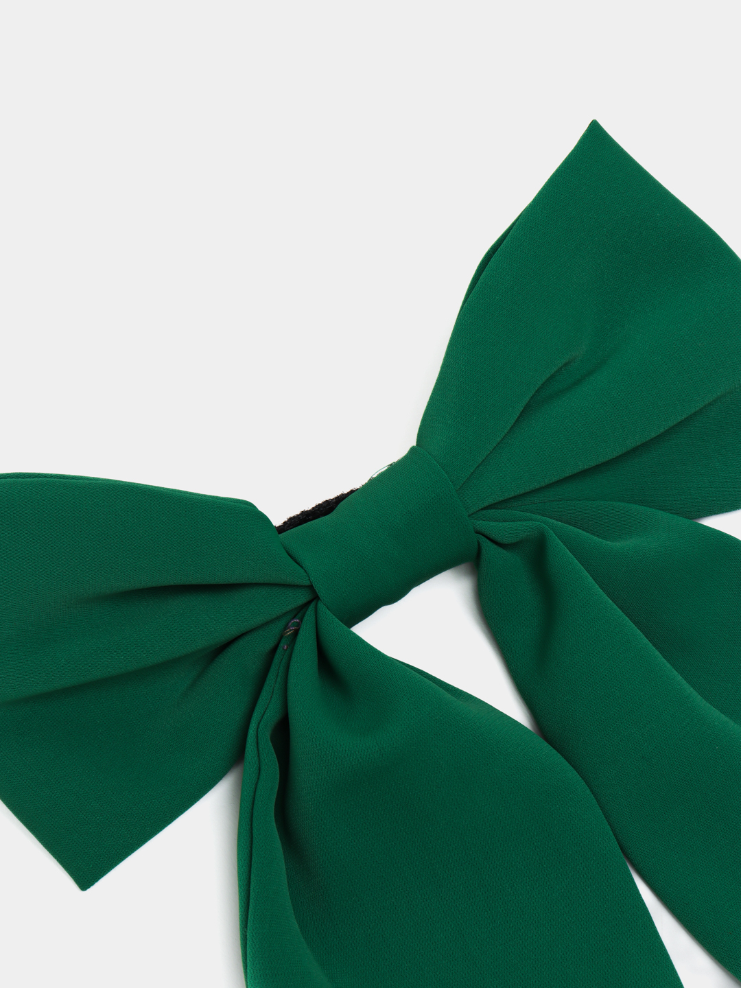 Erkakning anusidagi ulkan shafqatsiz dildo