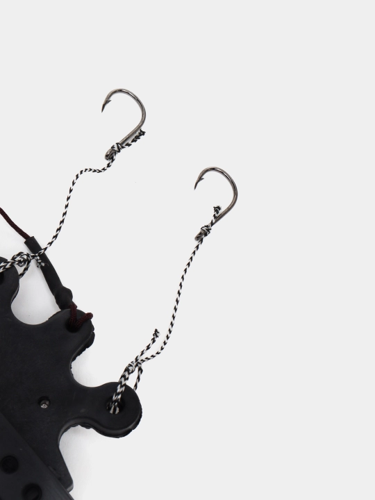 CARP KP-12 karp montaji makushatnik bilan, 4 ta №6 ilgak, 30 g yuk