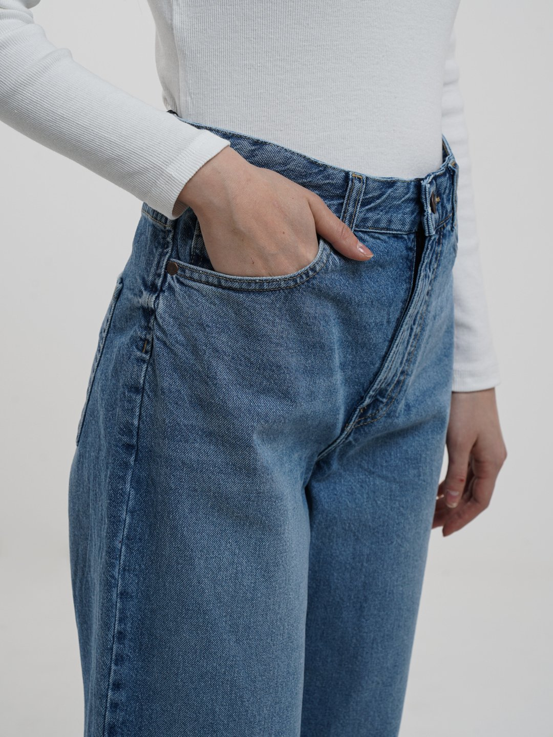 Kuyov uxlab yotgan qaynona videosini sikadi Podolsk video yalangoch qizlar