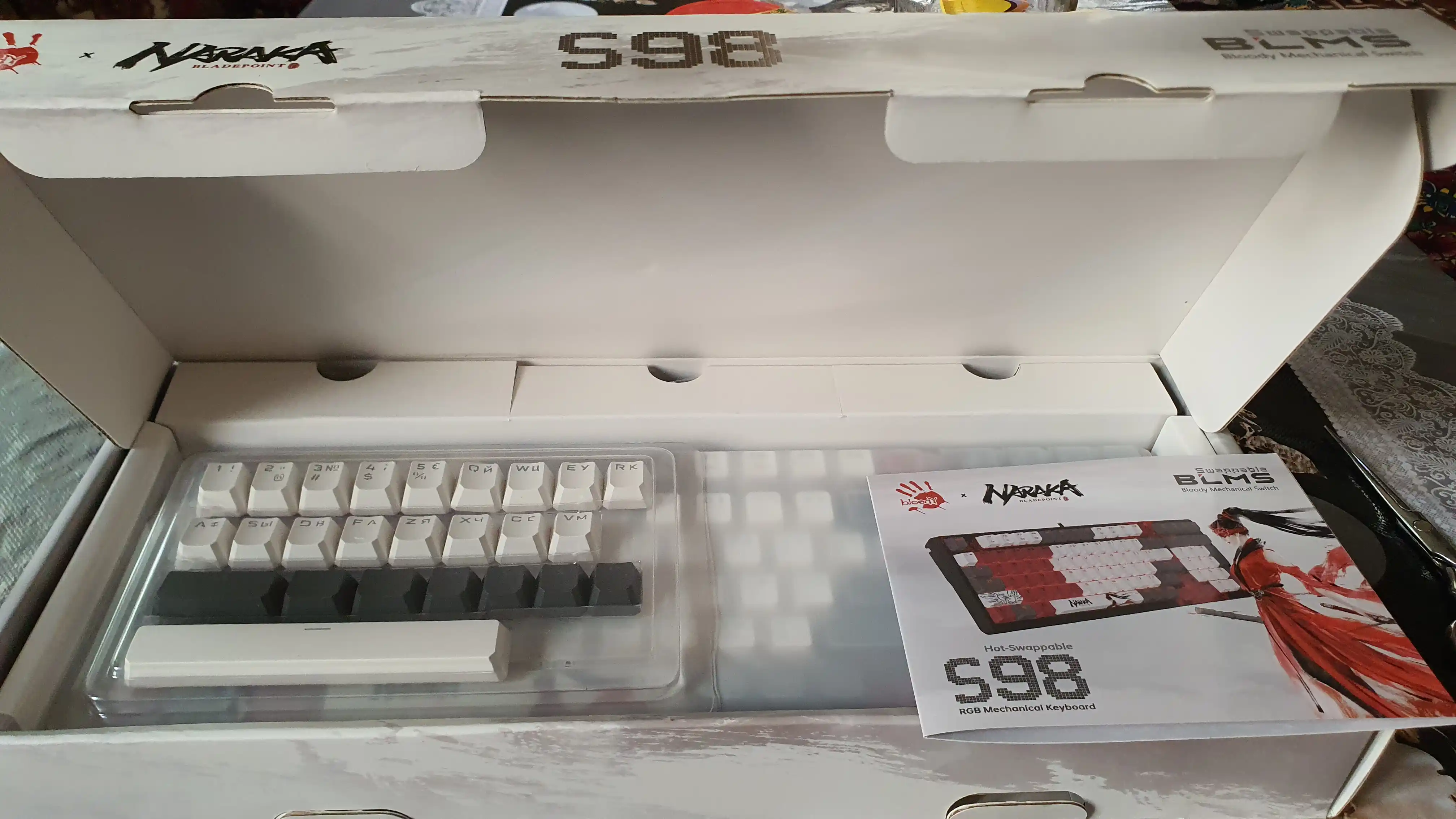Bloody S98 Naraka — RGB mexanik gaming klaviatura, BLMS Red Plus, Hot-Swappable, 98 tugma