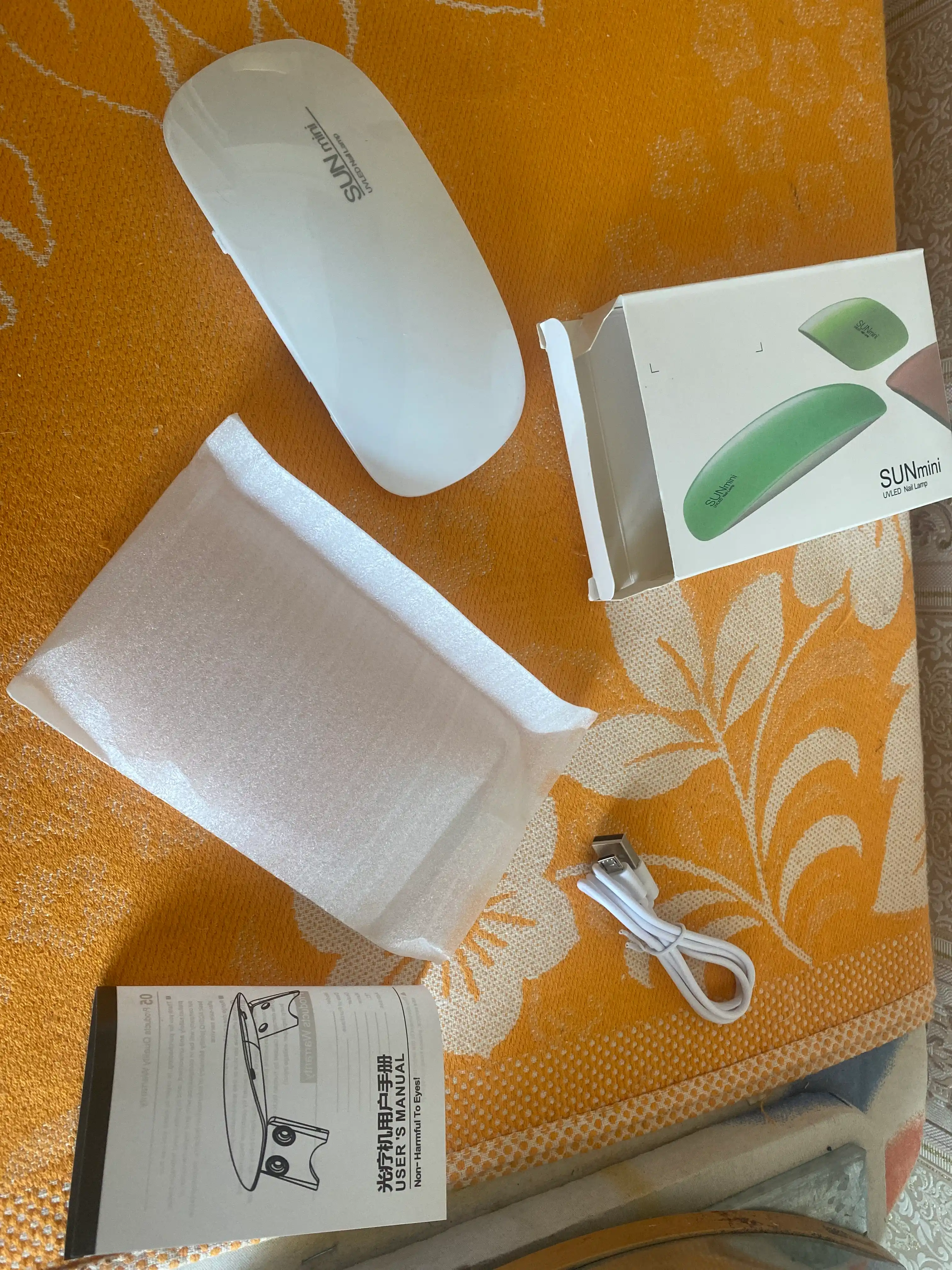 Tirnoqlar va manikyur uchun LED chiroq 6 Vt