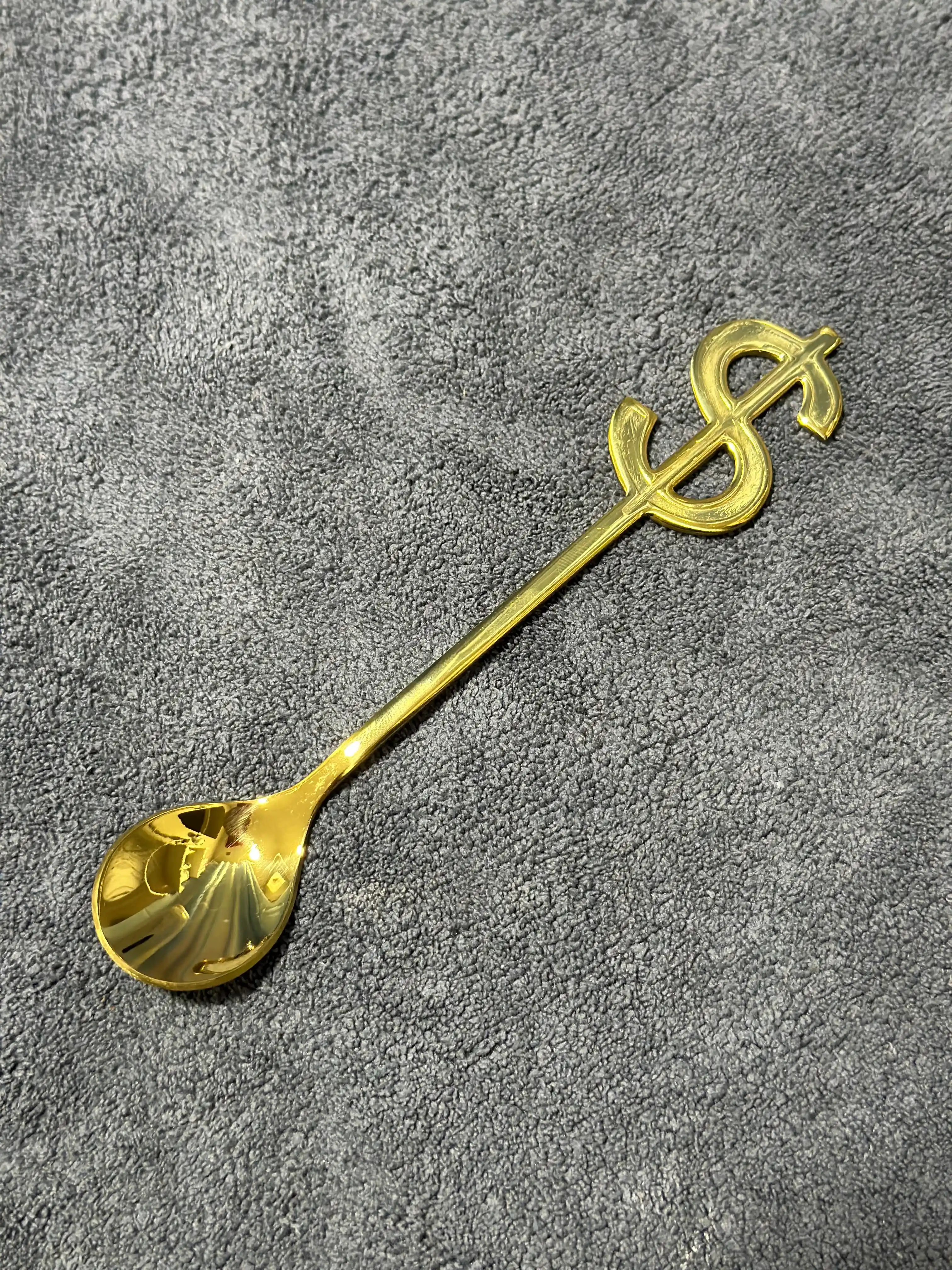 Choy qoshiq-dollar, suvenir