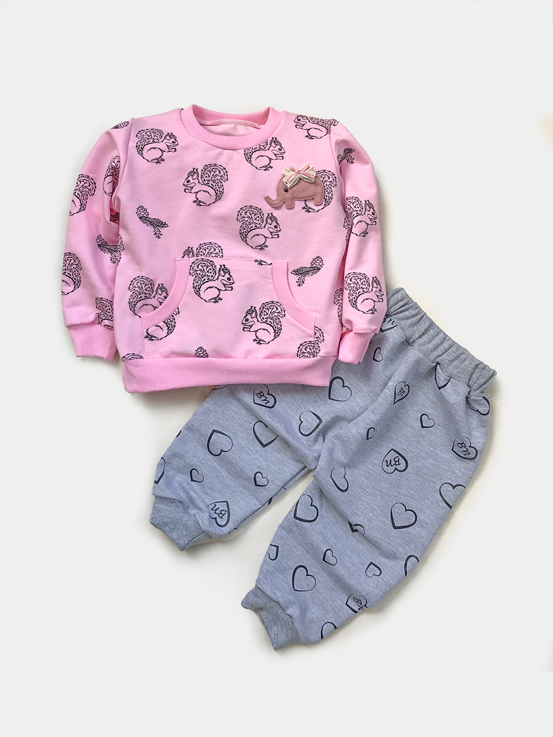 bibigon Спортивный костюм Bibigon, комплект для девочек, свитшот и брюки купить по  низким ценам в интернет-магазине Uzum (762899)