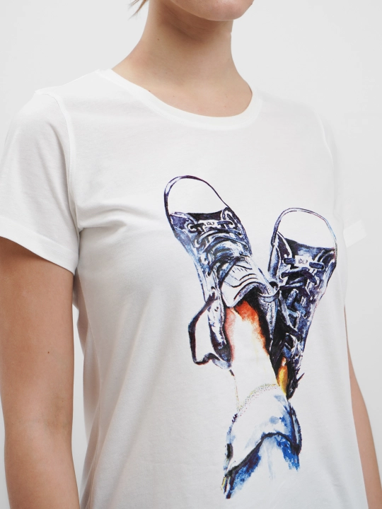 Ayollar uchun dvoyka, pijama, futbolka va shortilar W20-01 Аgata