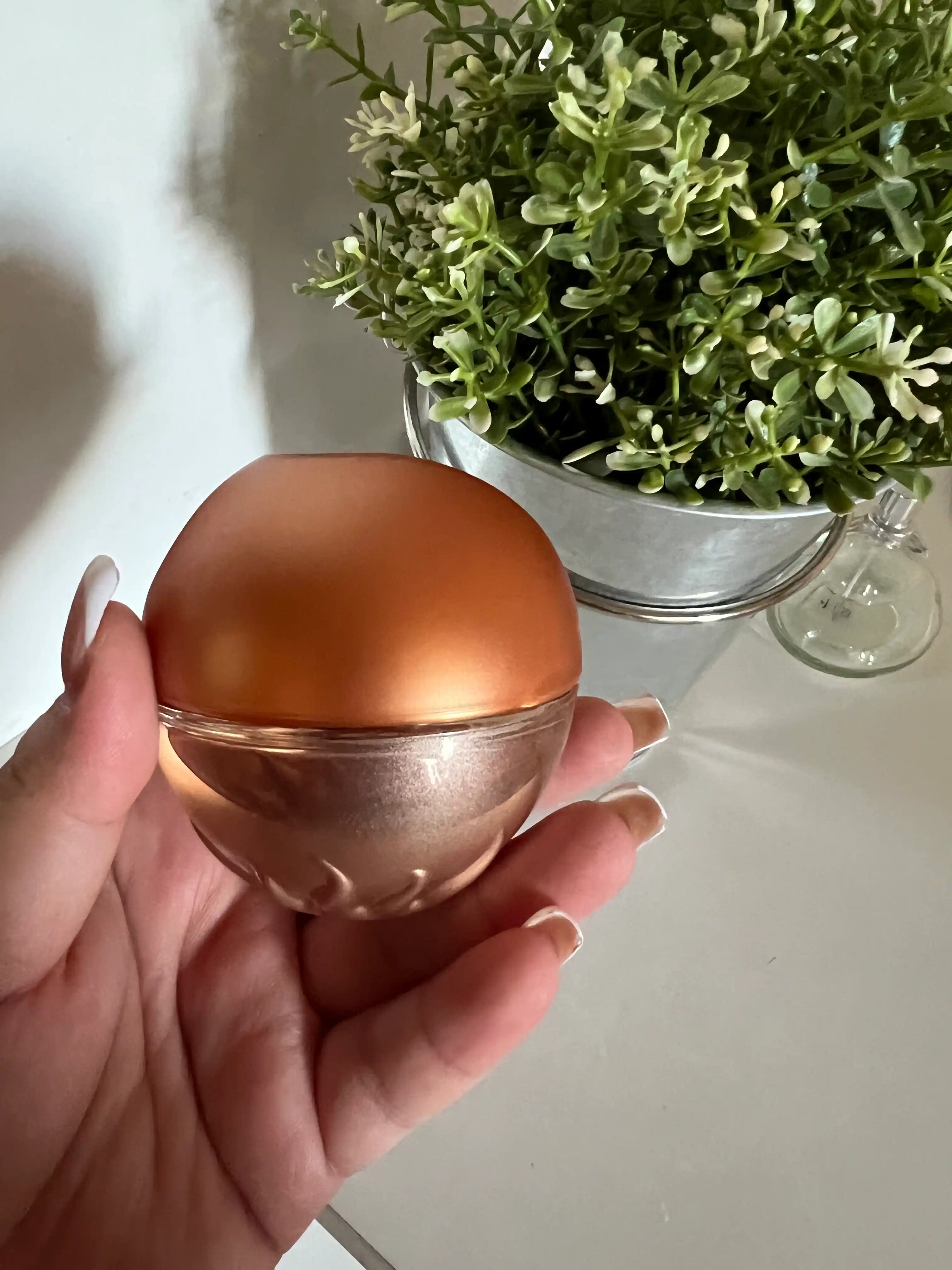 Parfyumlangan suv Avon Incandessence Soleil, 50 ml