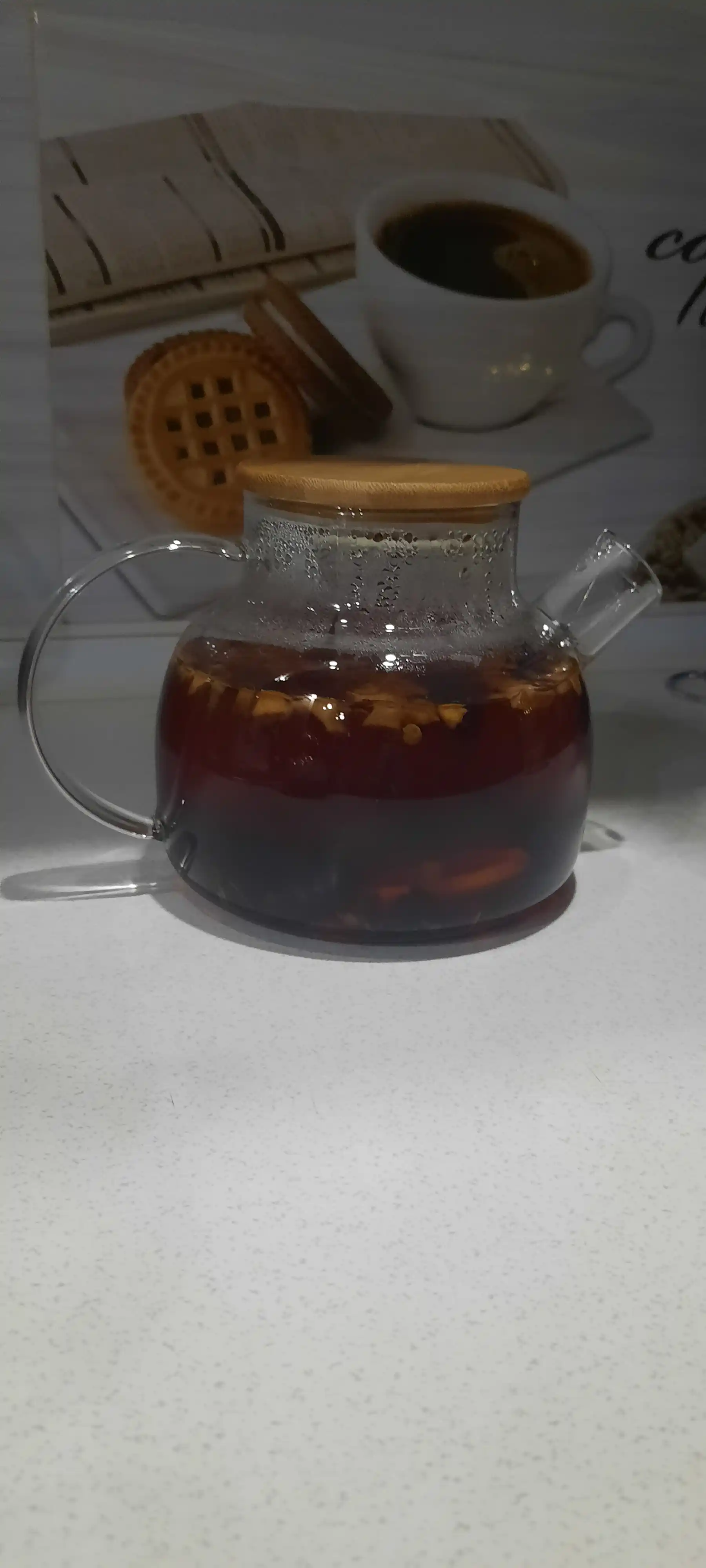 Bambuk qopqoqli va bahor filtri bilan shisha choynak