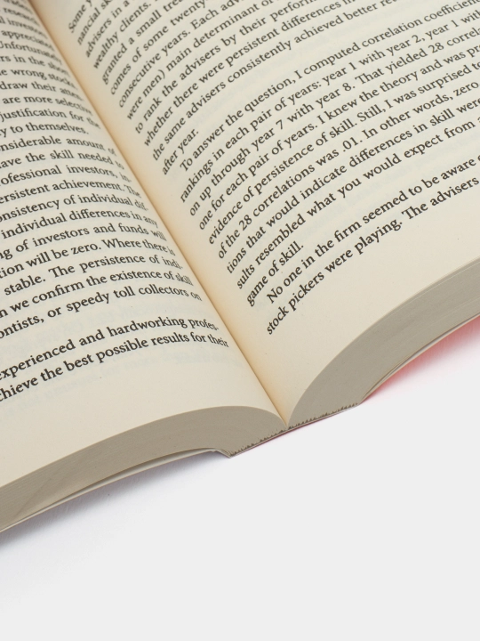 The International Bestseller Thinking, Fast and Slow, Daniel Kahneman