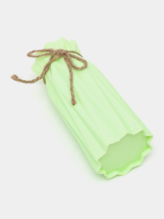 Gullar uchun guldon, plastik
