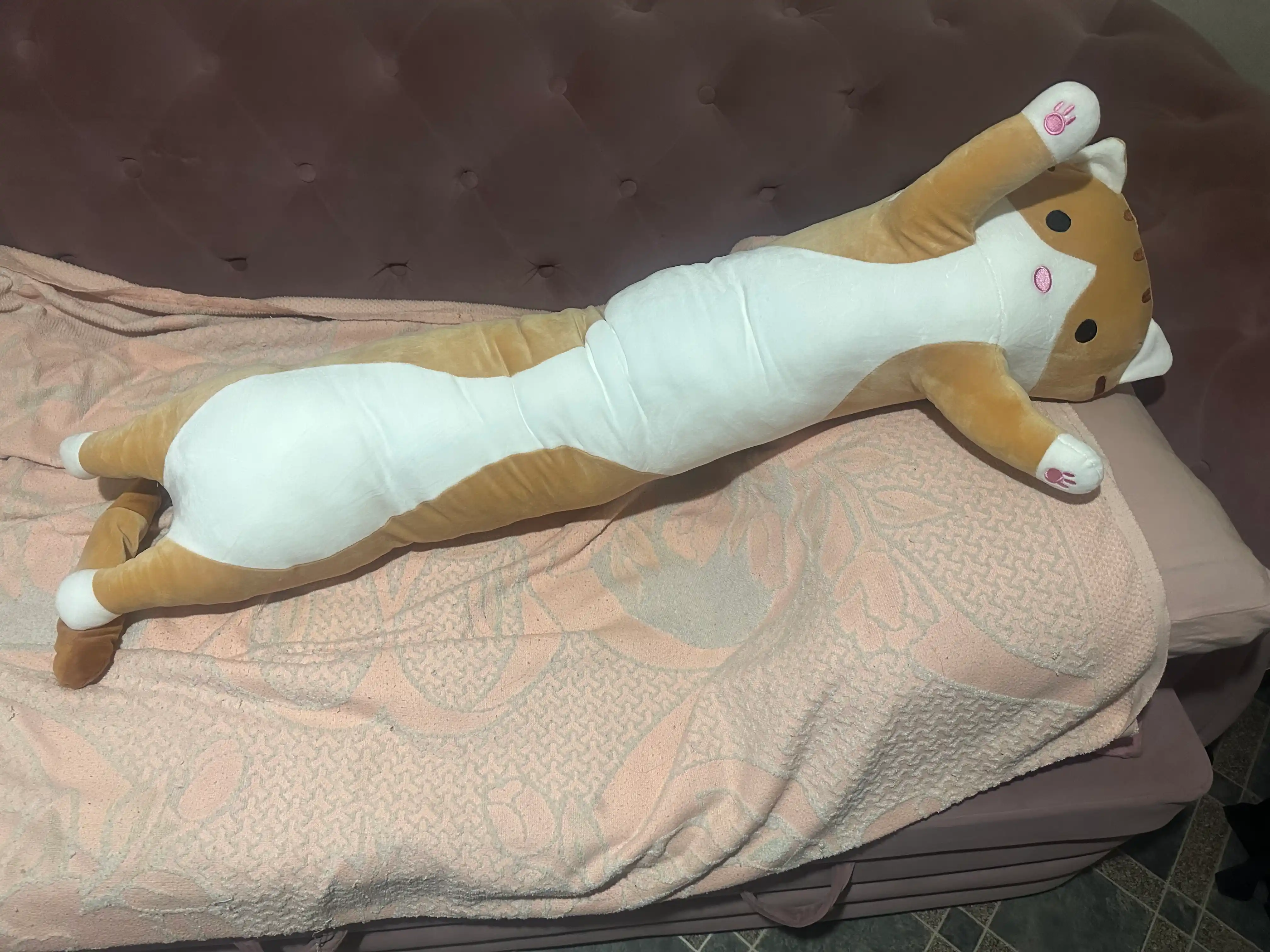 Мягкая игрушка-подушка "Кот-Батон"