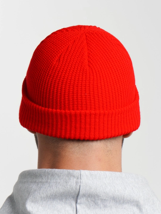 Шапка бини докер демисезонная укороченная с отворотом