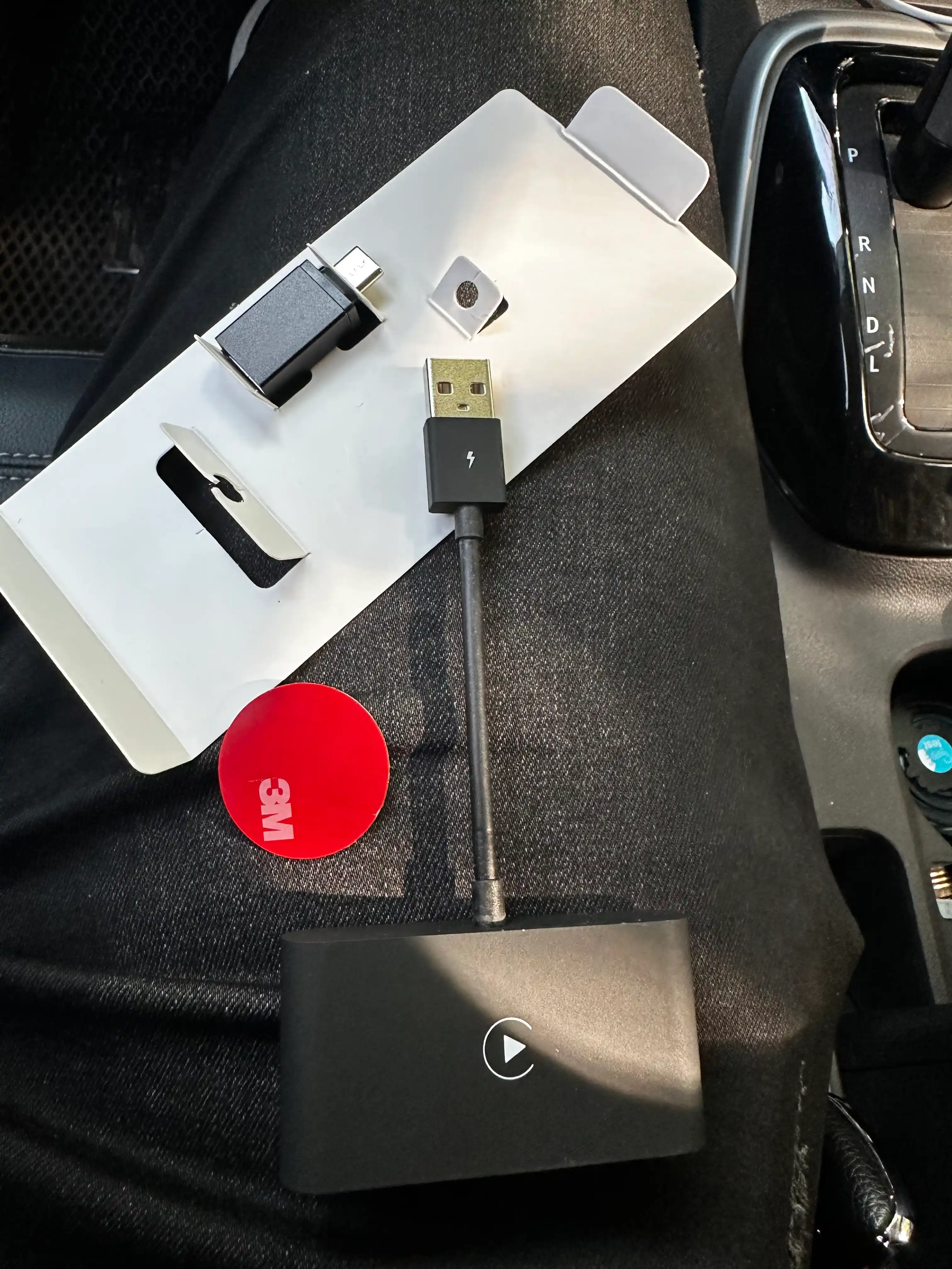 Simsiz Carplay, iPhone-ni Bluetooth orqali CarPlay tizimiga ulash uchun
