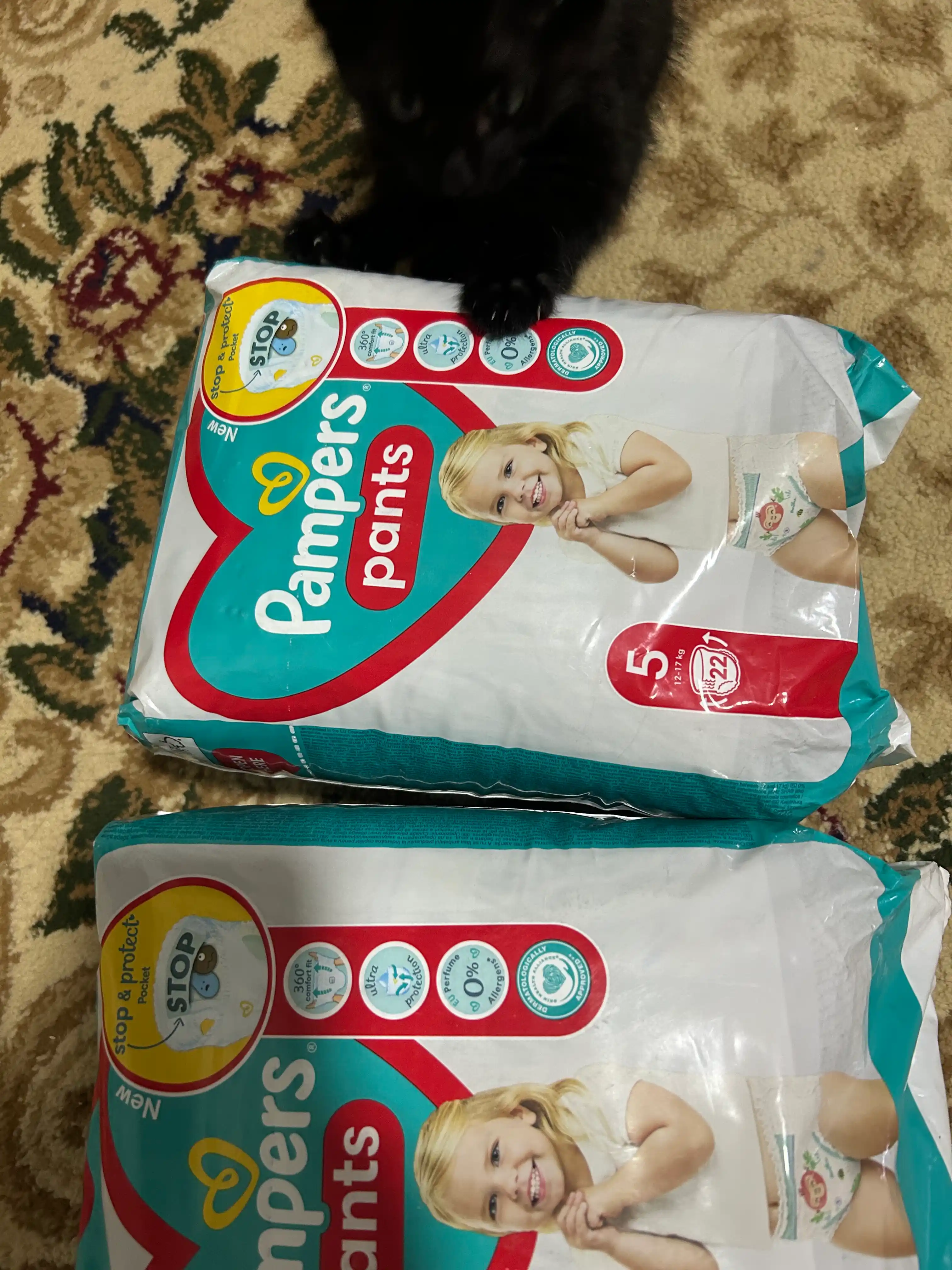 Подгузники-трусики для детей Pampers Pants, 4,5,6 размер