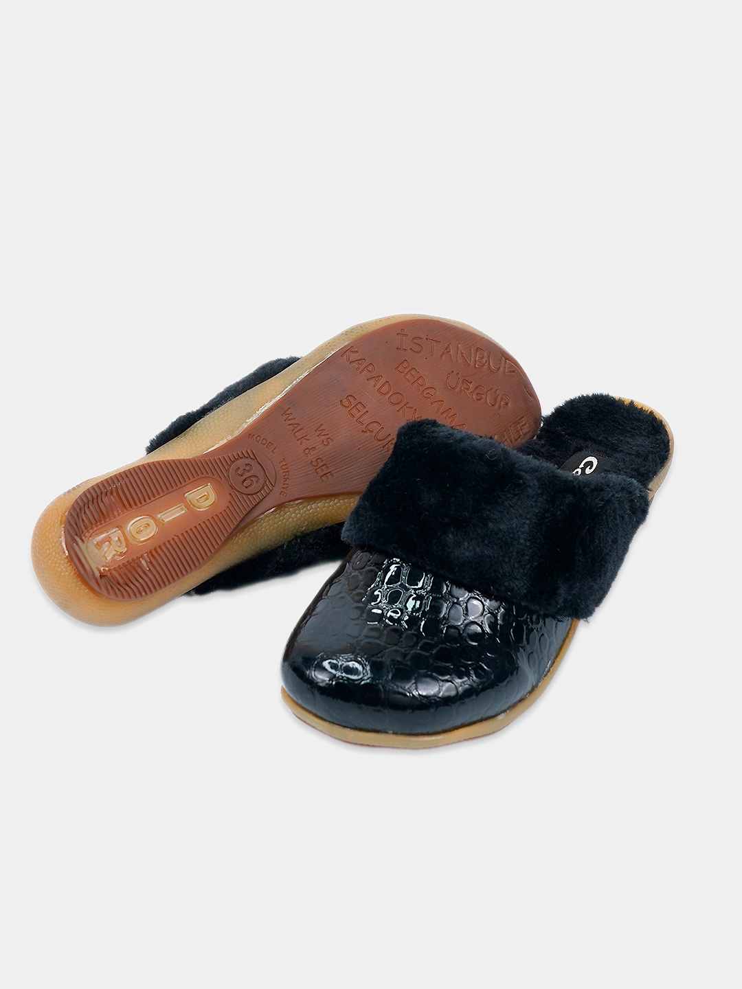 Ayollar oyoq barmoqlarining fotosuratlari Ayollar oyoq barmoqlarining fotosuratlari