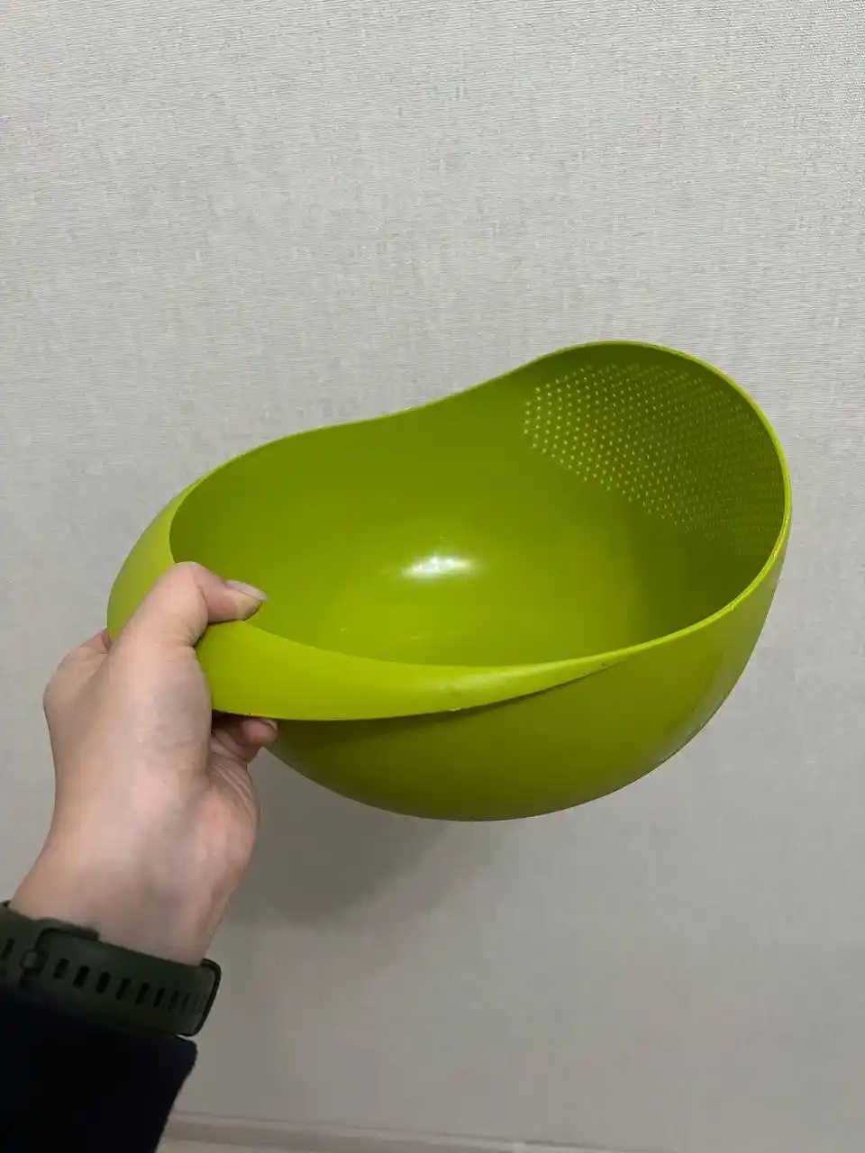 Дуршлаг пластиковый для мытья круп, фруктов, салатов
