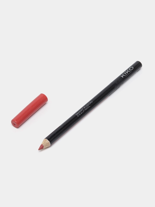 Suv o'tkazmaydigan lab va ko'z qalami Smart Fusion eye and lip pencil