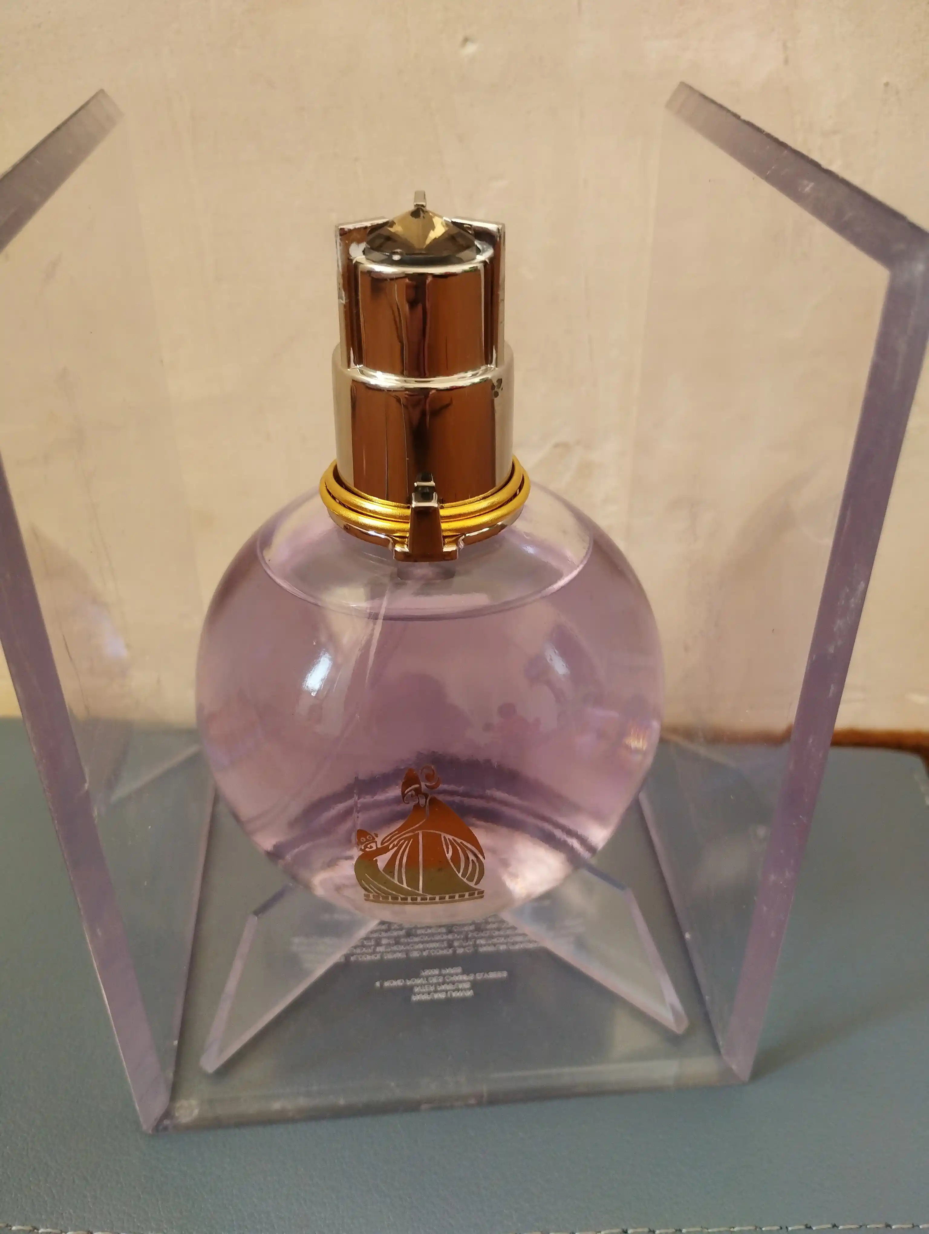Parfyumlangan suv ayollar uchun Eclat, 100 ml