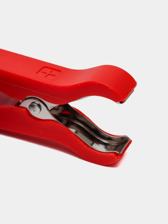 Зарядное устройство для аккумуляторов FOXSUR 12V- 5A,  для всех типов аккумуляторов