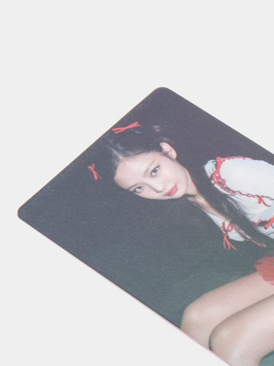 Глиттерные фотокарты с участниками группы Blackpink