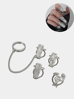 Серебряный