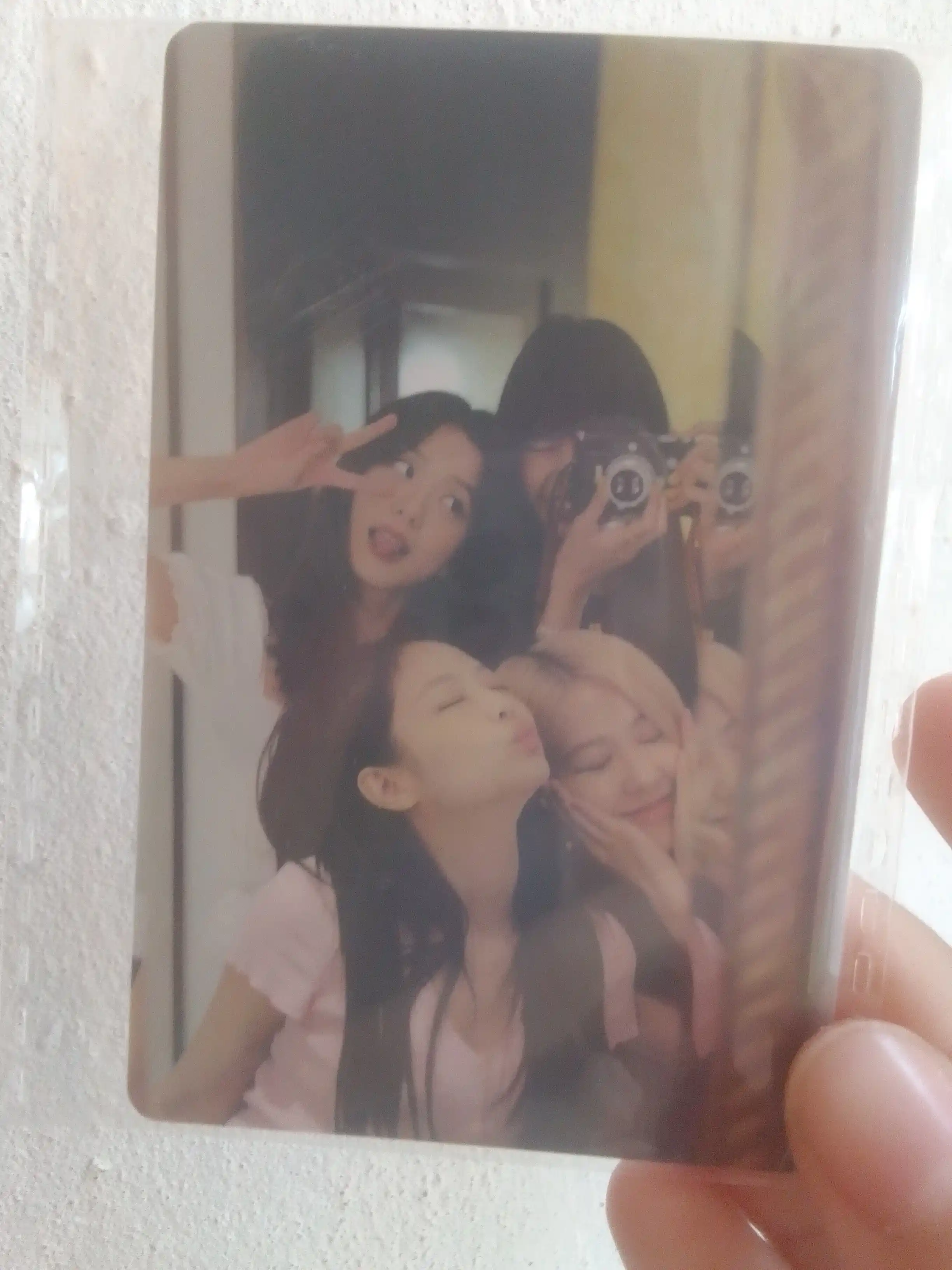 Глиттерные фотокарты с участниками группы Blackpink