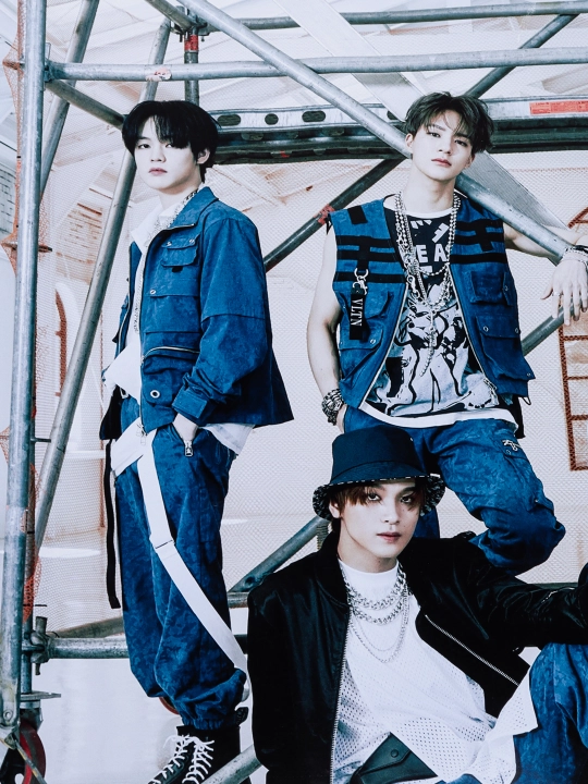 Poster k-pop gruhi bilan NCT 127, NCT dream bilan, A3