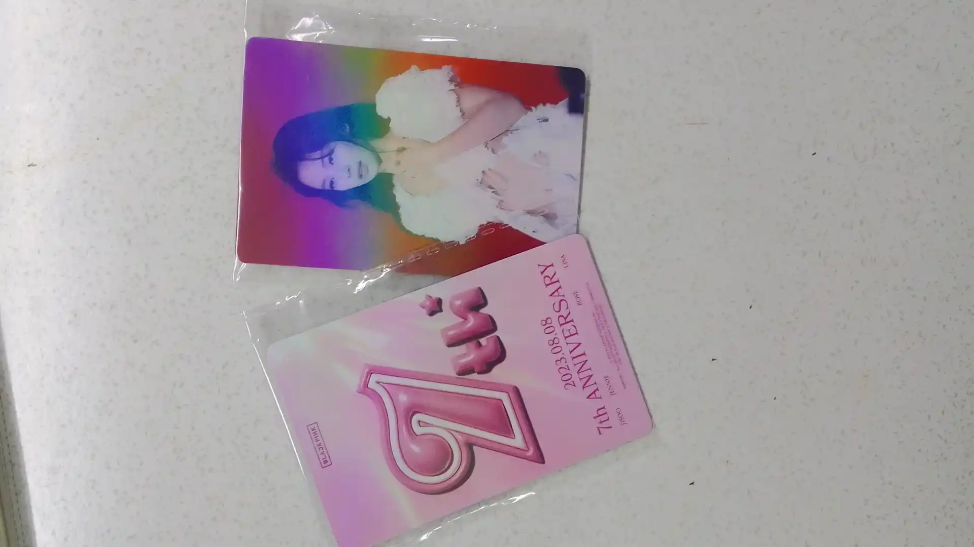 Глиттерные фотокарты с участниками группы Blackpink
