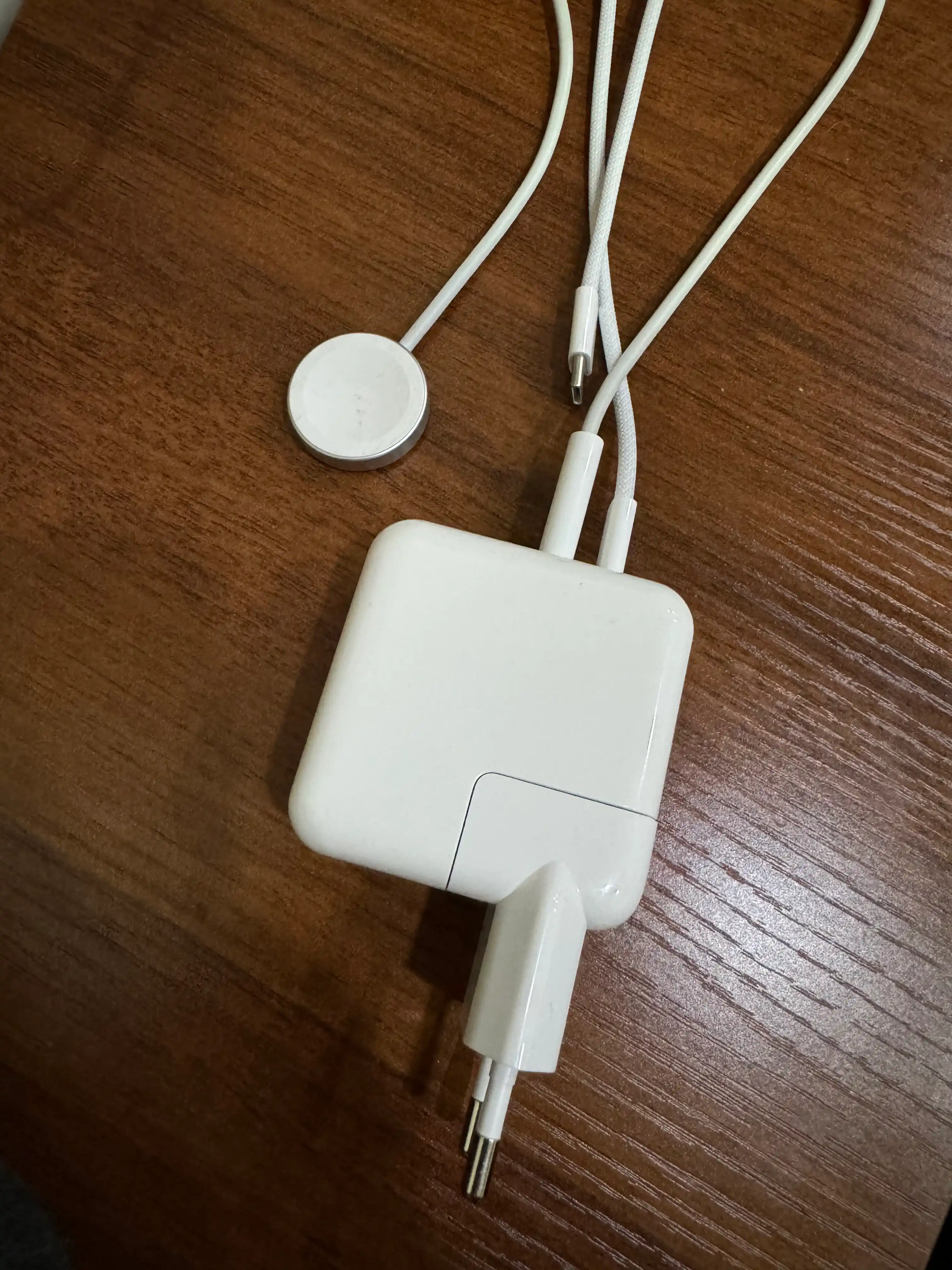 Apple USB-C 35W Power Adapter A2676 блок питания для зарядки iPhone iPad iPod