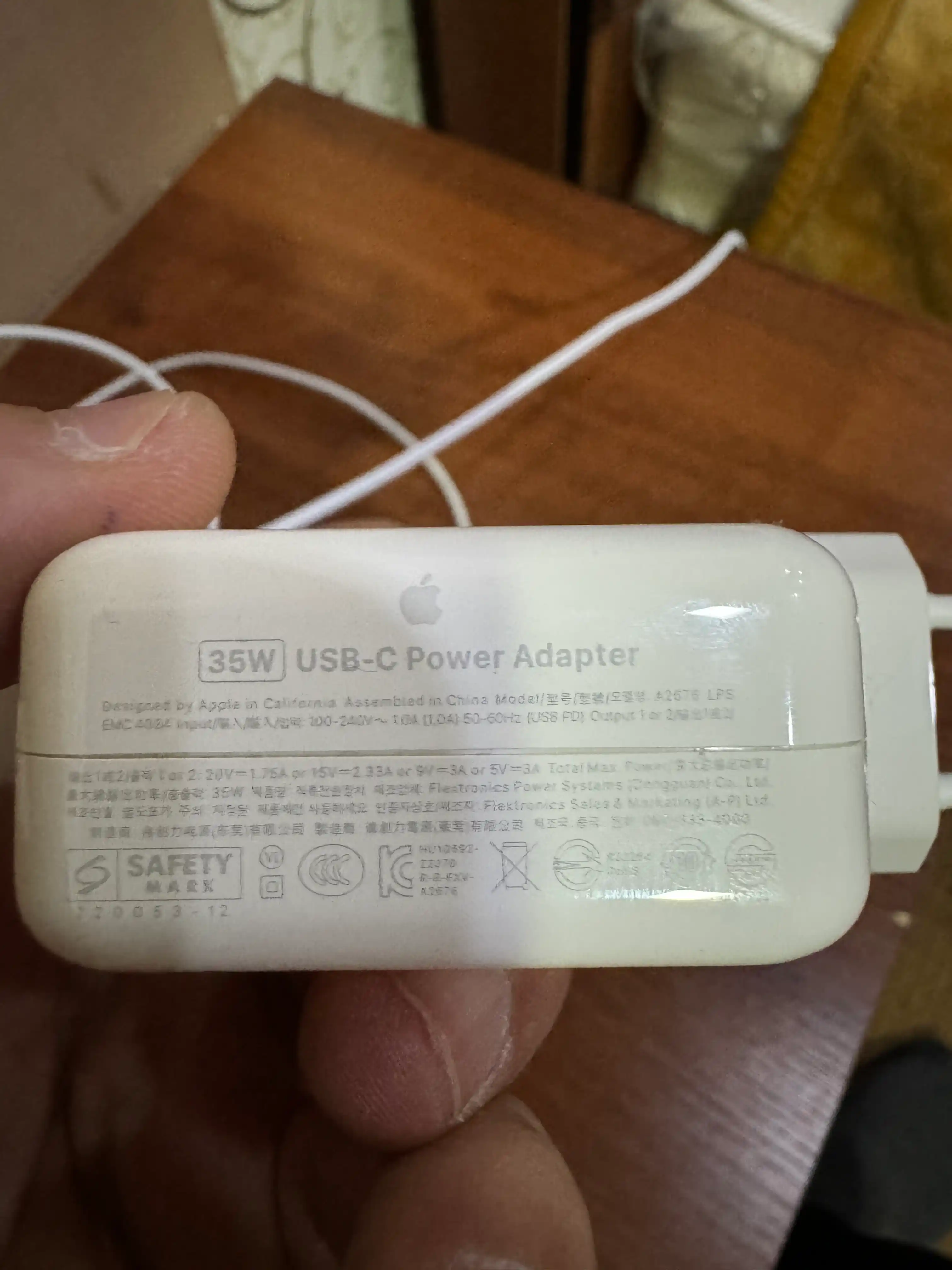 Apple USB-C 35W Power Adapter A2676 блок питания для зарядки iPhone iPad iPod