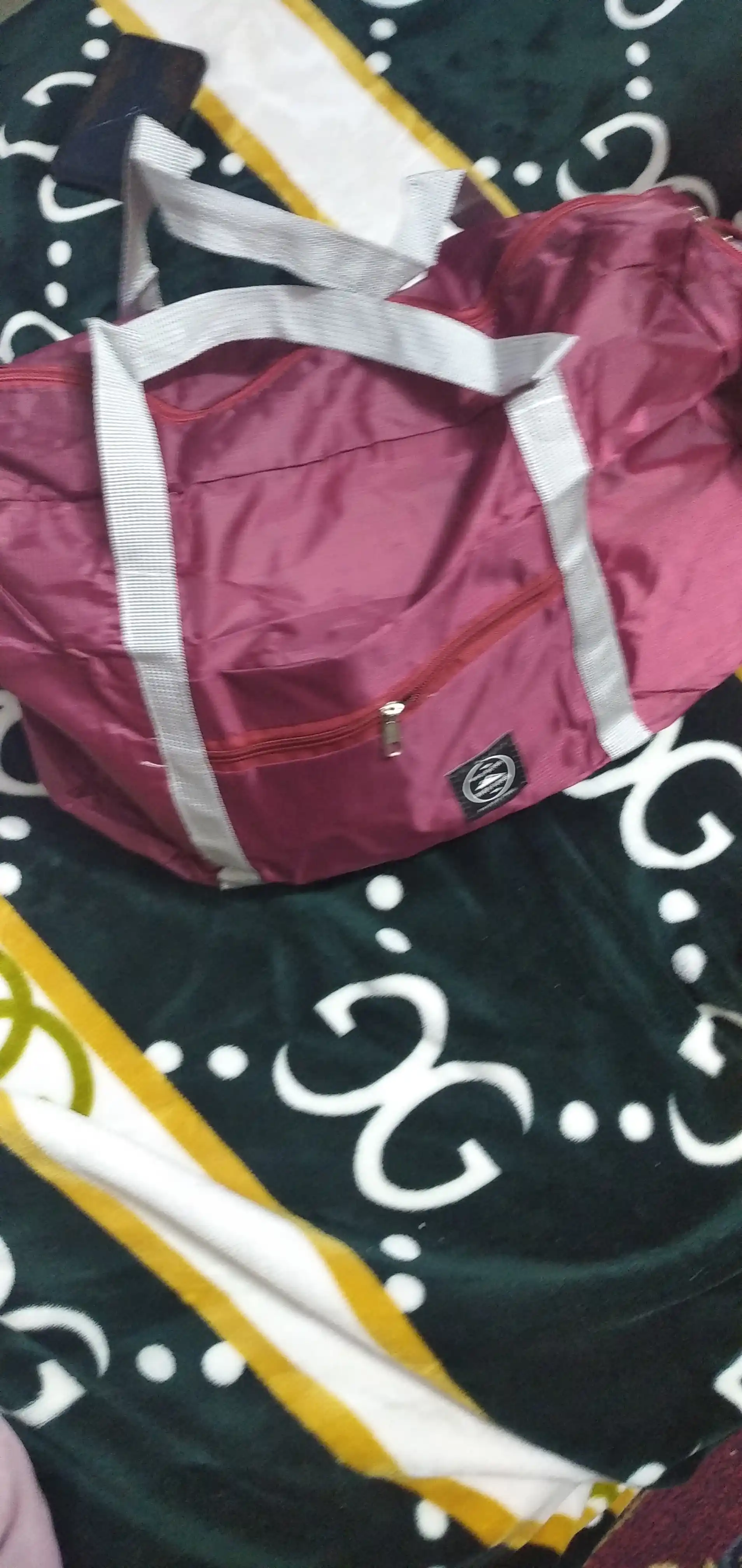 Yig'ma sayohat sumkasi, sport, qo'l yuki