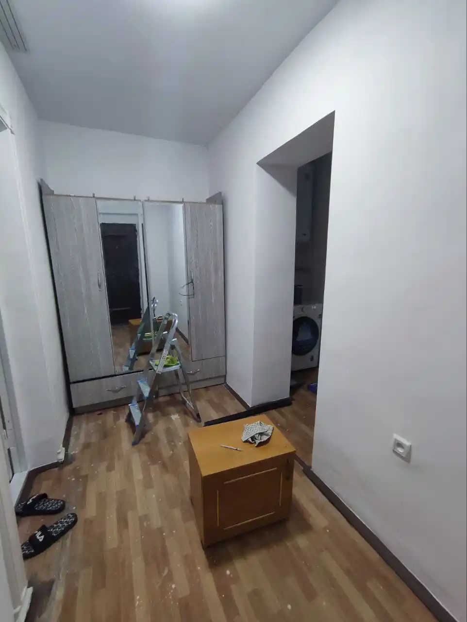 Narvon po'latdan Perilla Yarus 3 pog'onali, o'lchami 57 sm, vazni 3.7 kg