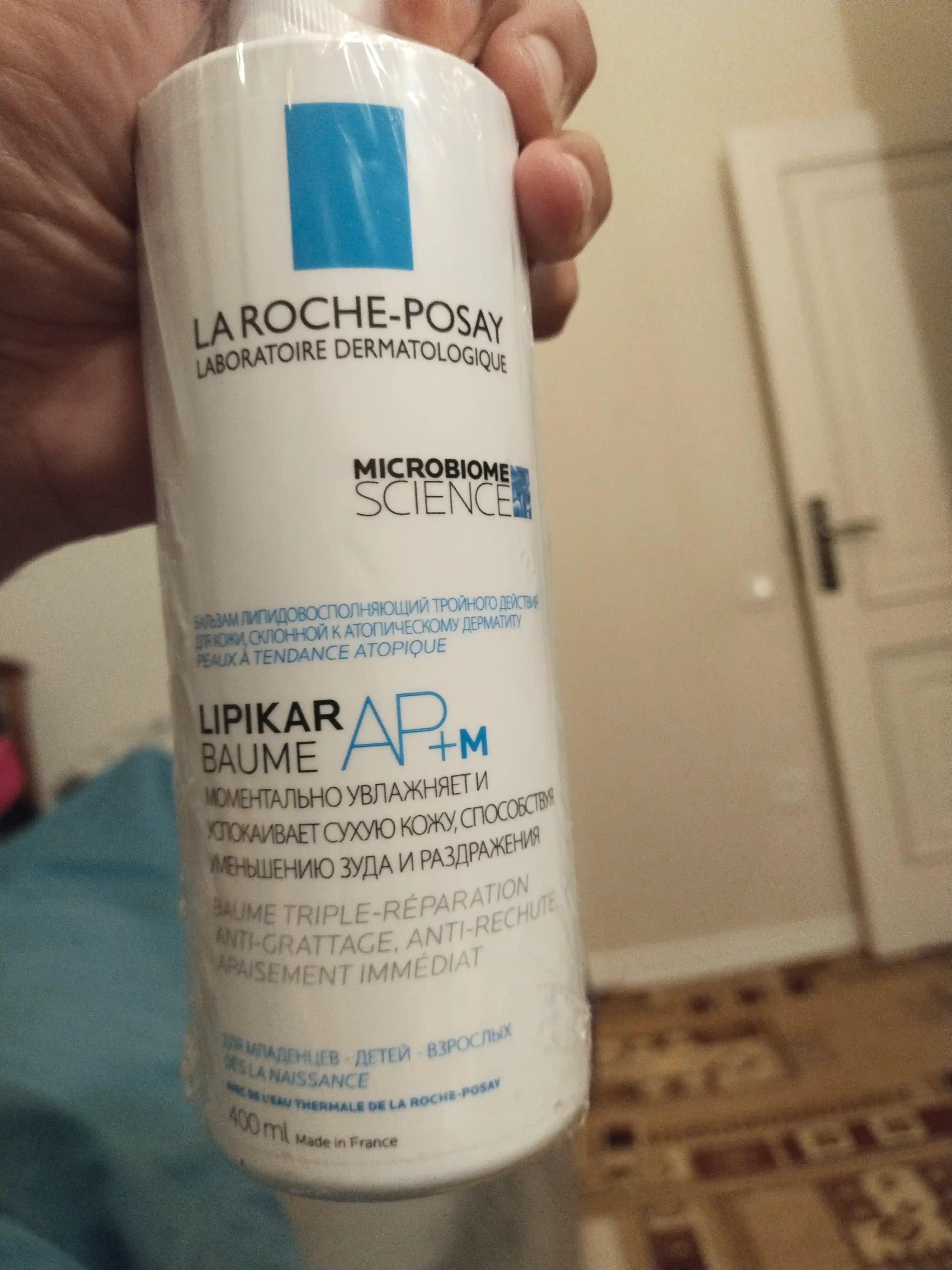 Lipitni to'ldiruvchi balzam LA ROCHE-POSAY LIPIKAR AP+M, yuz va tana uchun uch tomonlama harakat, 400 ml