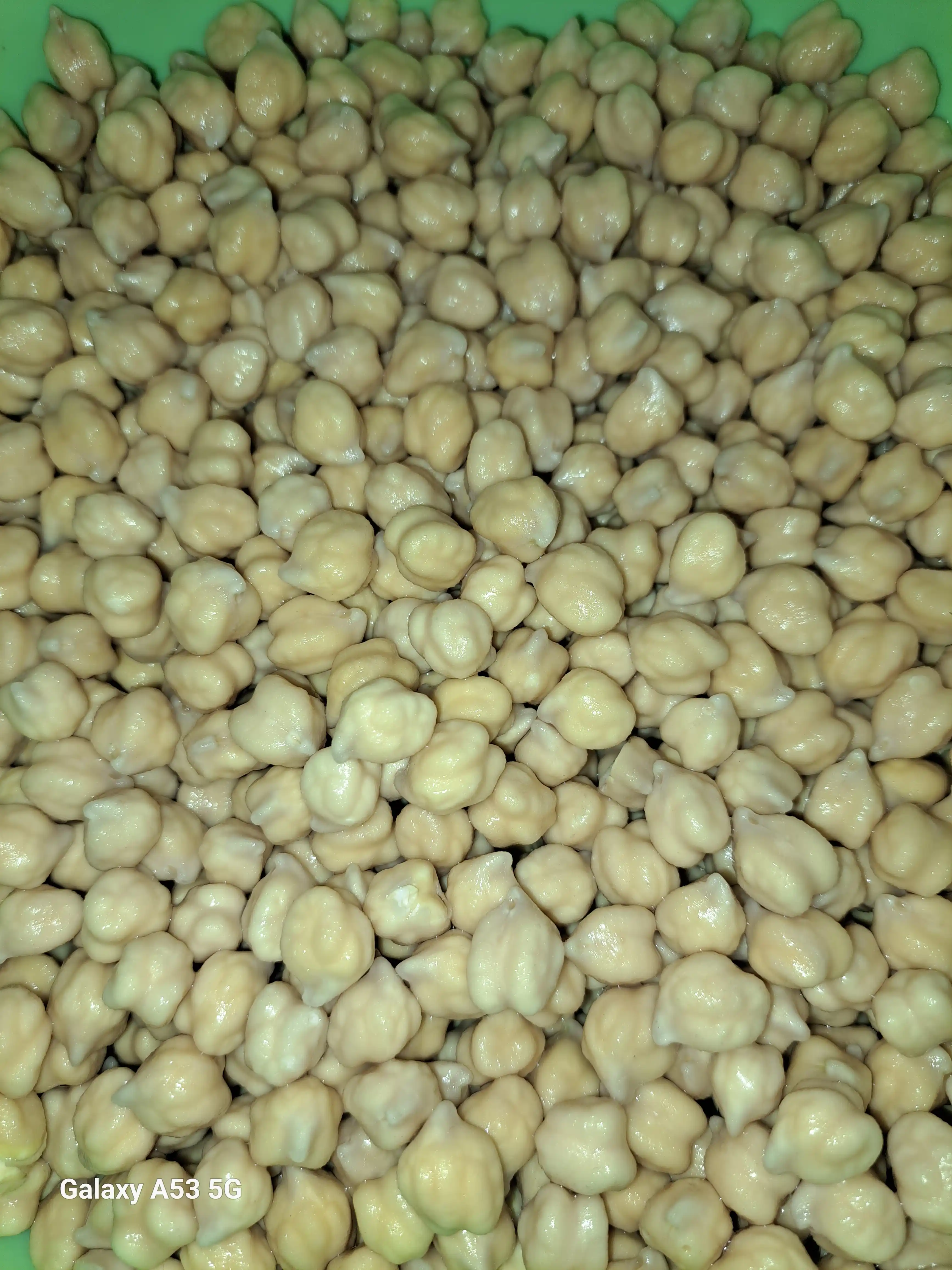 Eron no'xati Chempion, 900 g