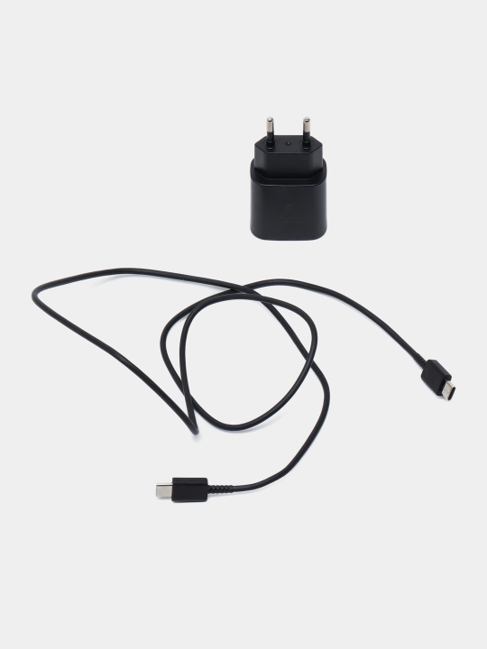 Адаптер Samsung с функцией быстрой зарядки 25W, Type-C, чёрный, в комплекте шнур