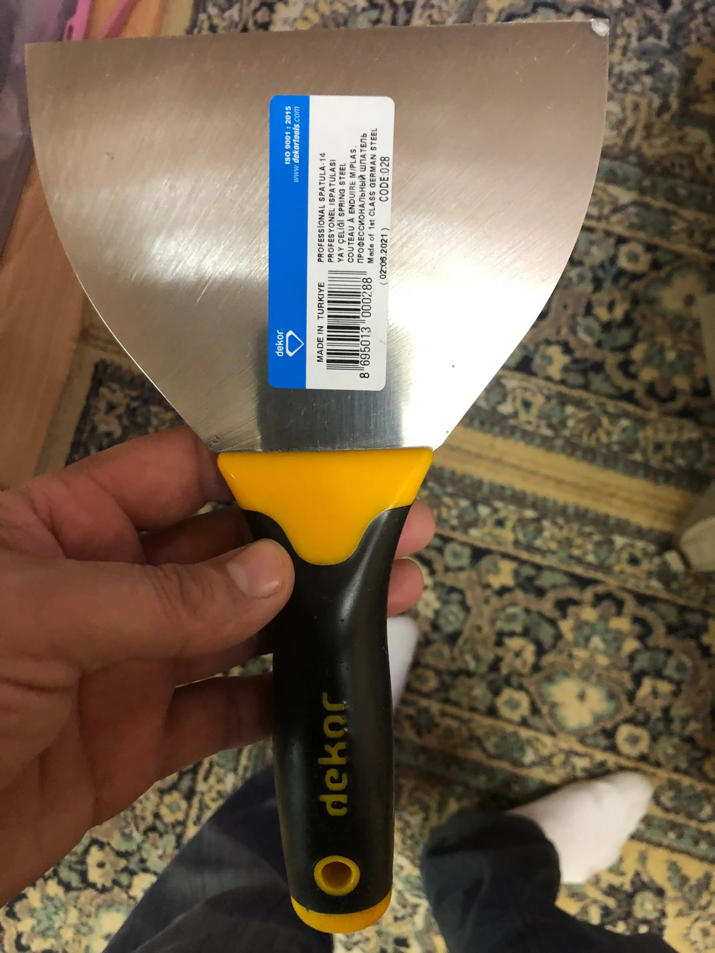 Professional Dekor shpatel, prujinali po‘lat 14 * 10 sm