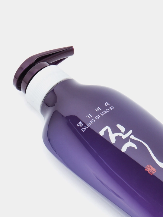 Shikastlangan sochlar uchun, soch to'kilishiga qarshi shampun Daeng Gi Meo Ri, 300 ml