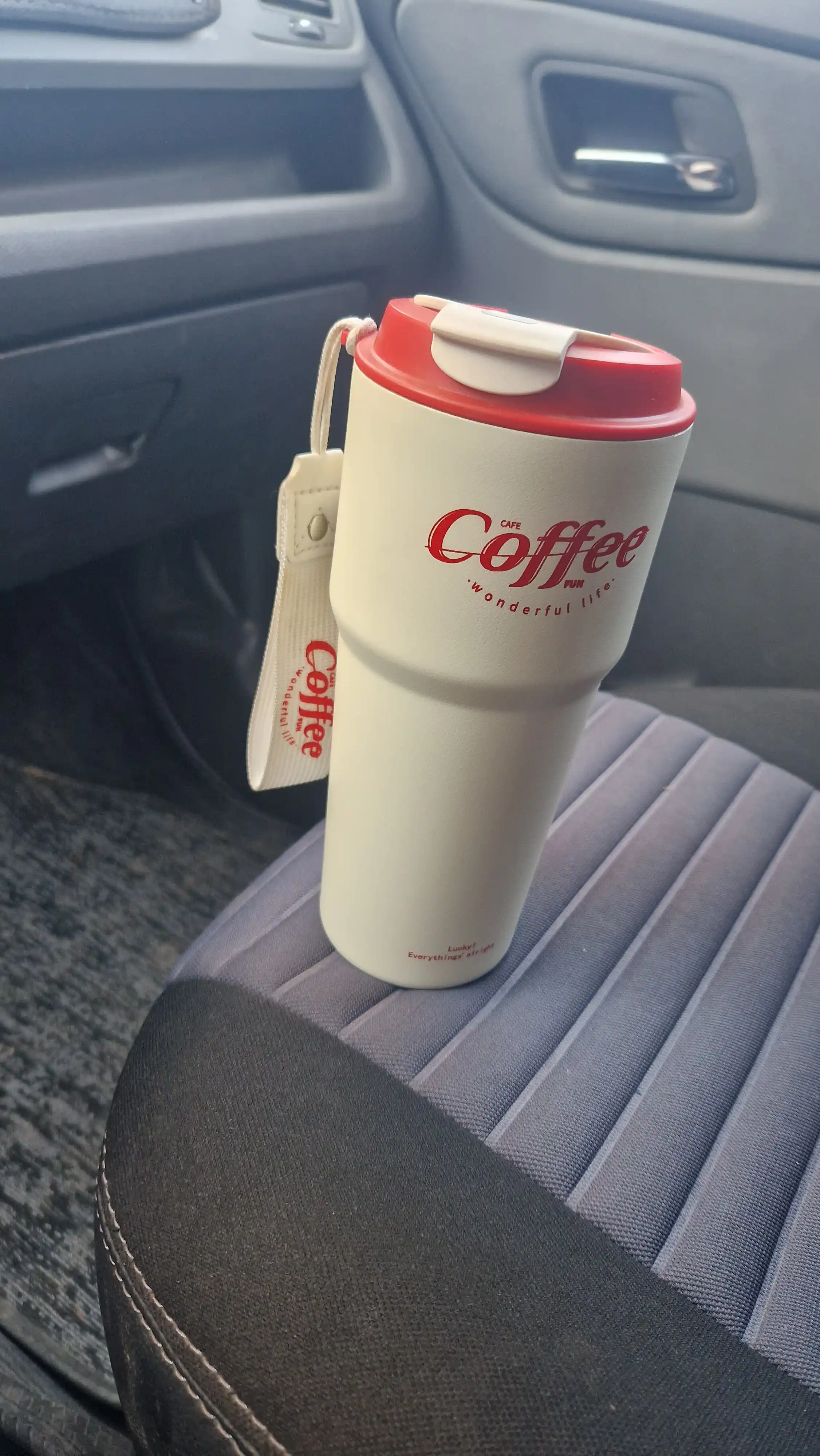 Termo krujka "Coffee" sovuq va issiq ichimliklar uchun, mashinada yoki ishda