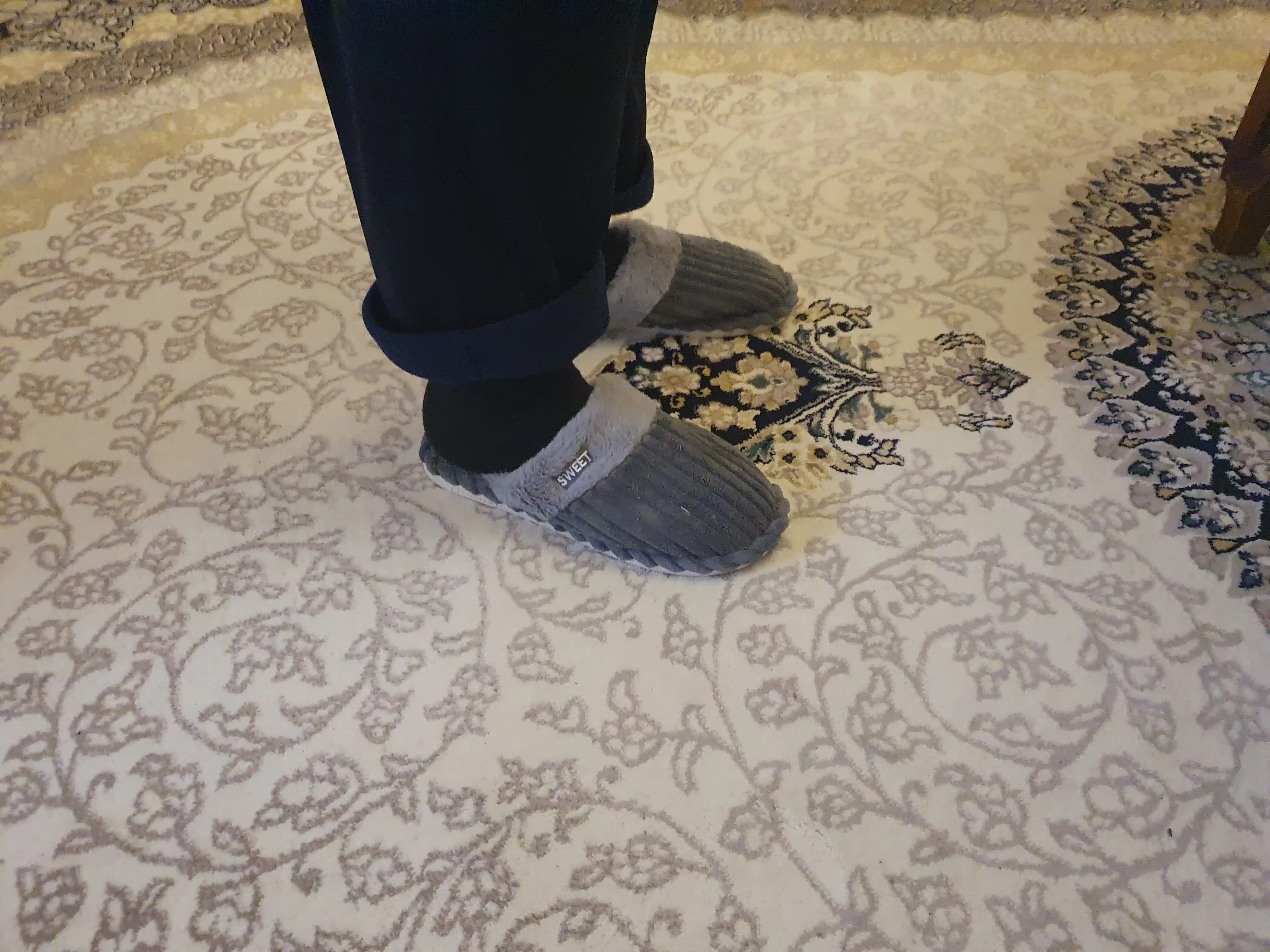 Erkaklar uchun uy shippaklari