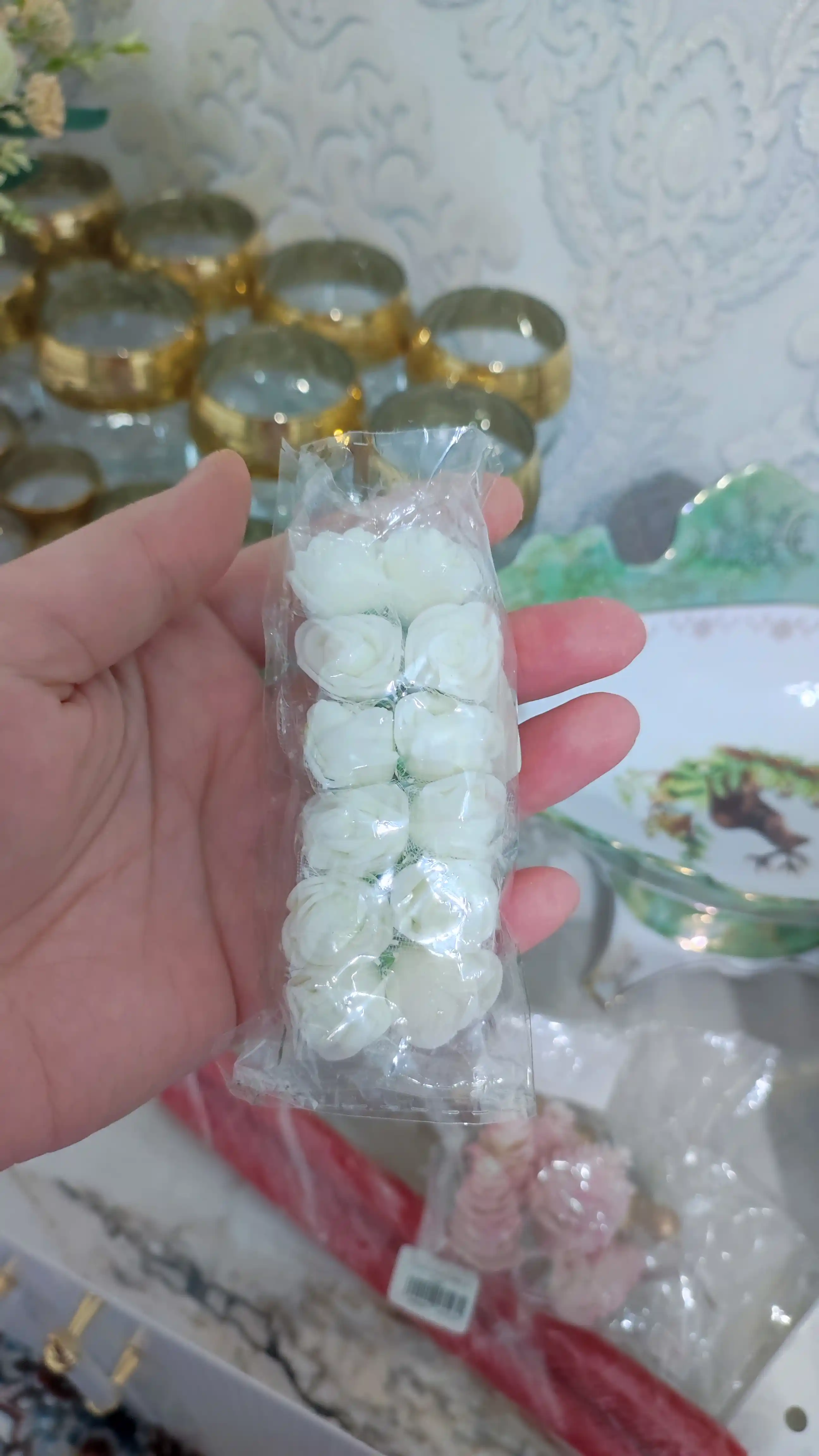 Цветы из фоамирана, на проволоке, для декора "Розы"