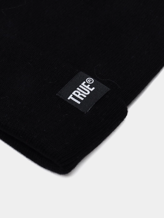 Шапка бини с надписью True
