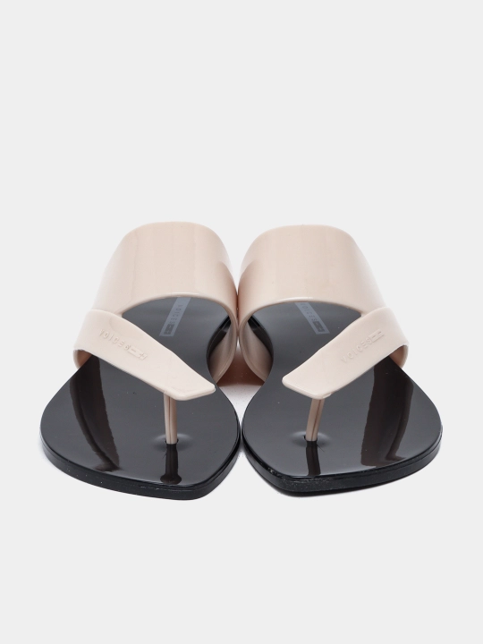 Ayollar vietnamkalar VOICES CHINELO ZEN