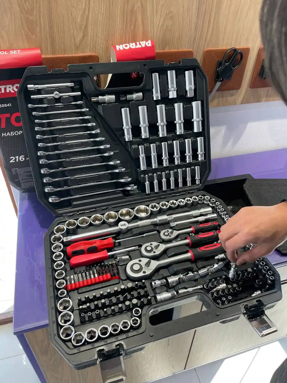 Набор инструментов Patron 38841, 1/4", 3/8", 1/2", 216 предметов в кейсе