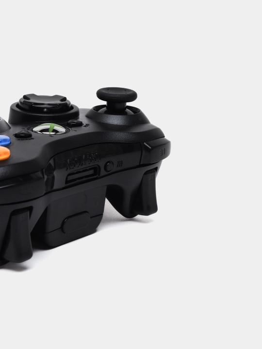 Xbox 360 simsiz o'yin joystiki, boshqaruvchisi kontrolleri