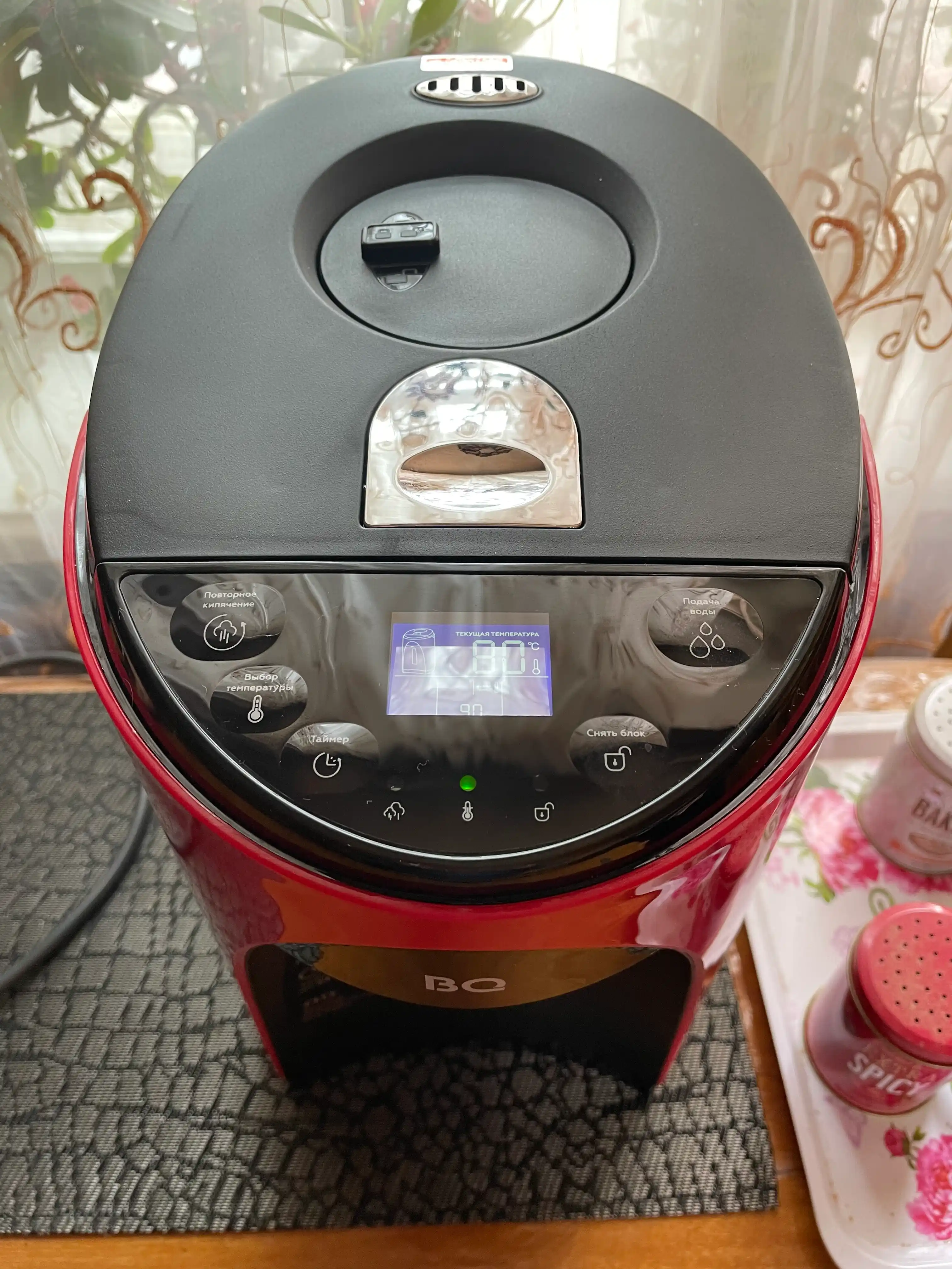 Elektr termopot BQ TP502, quvvati 1400 Vt, oshxona uchun termopot choynak, 5 l