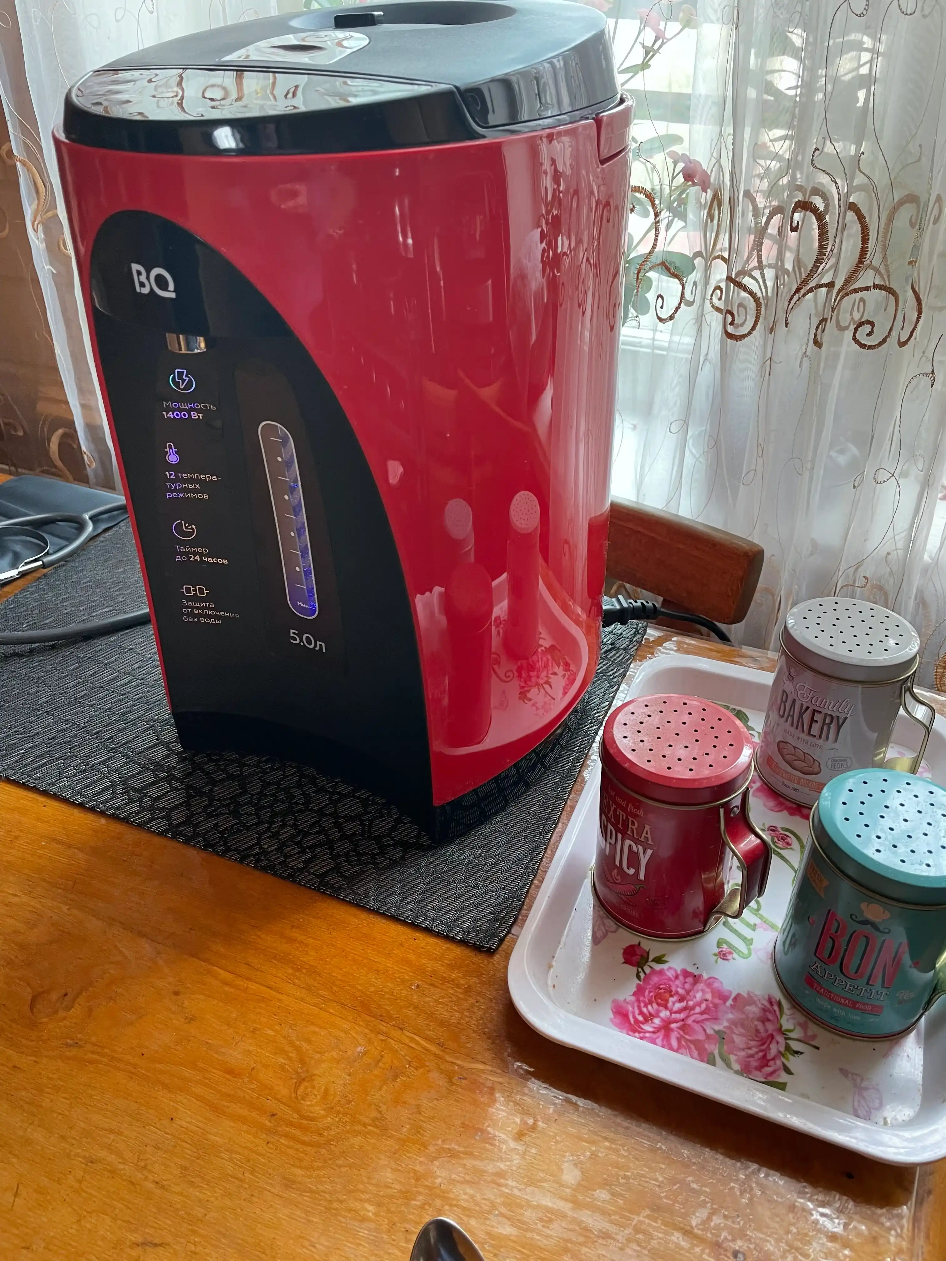 Elektr termopot BQ TP502, quvvati 1400 Vt, oshxona uchun termopot choynak, 5 l