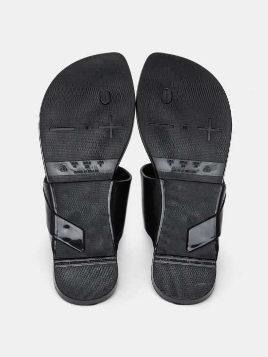 Ayollar vietnamkalar VOICES CHINELO ZEN
