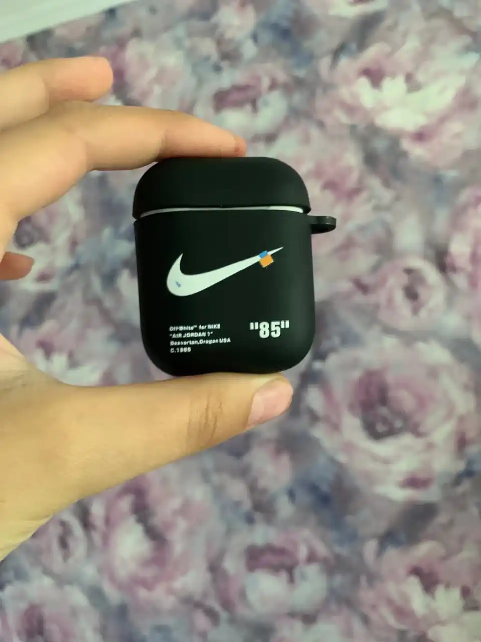 Чехол для наушников Apple силиконовый