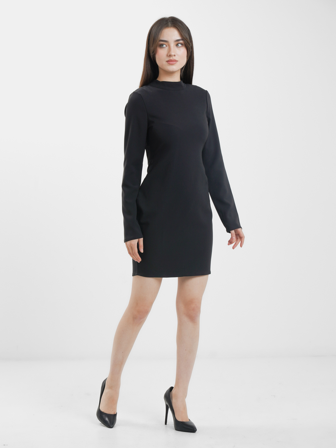 Marina Mustafoyeva yalangoch surat