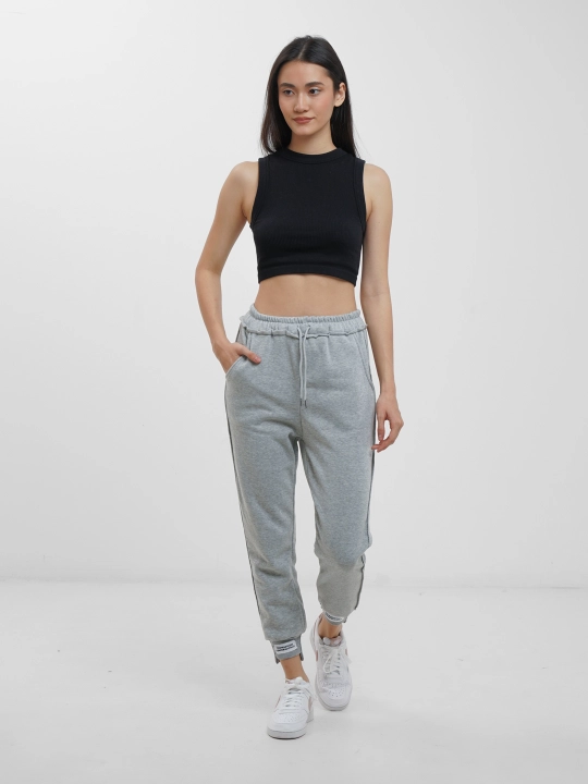 Cho'tkasi bo'yalgan jogger shimlari